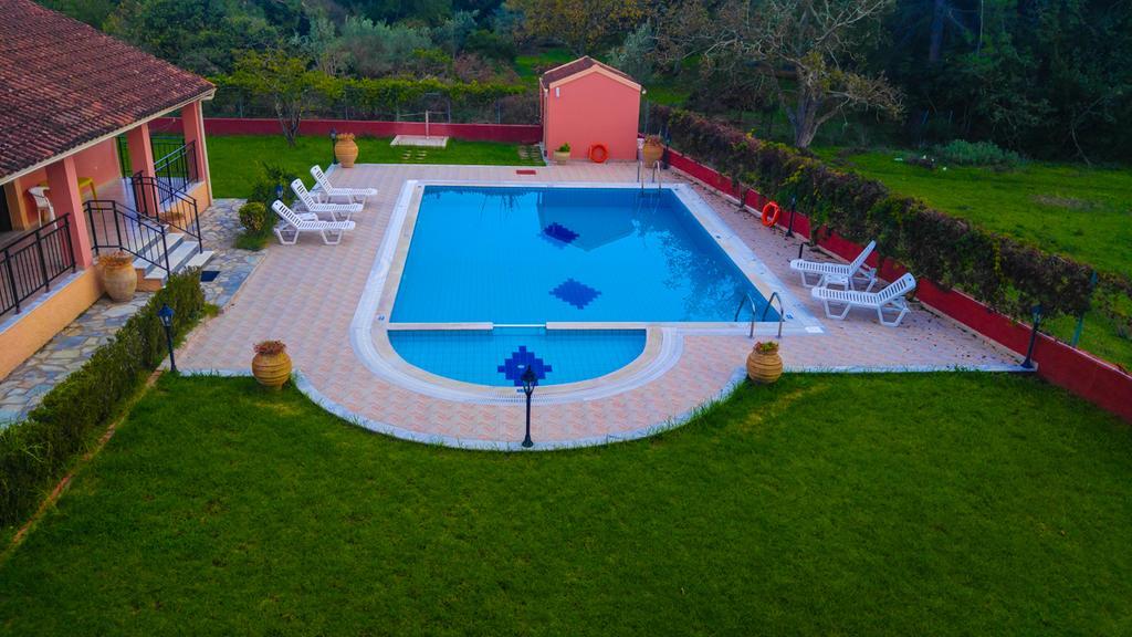 Gregory-Vassilis Apartments Dassia  Luaran gambar