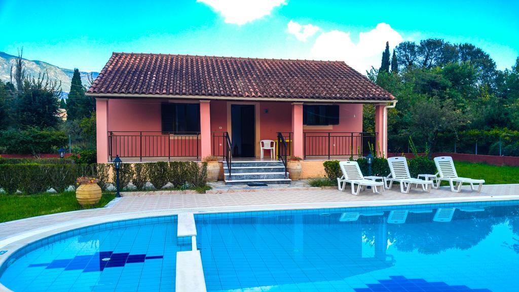 Gregory-Vassilis Apartments Dassia  Luaran gambar